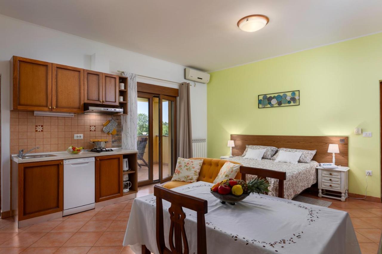 Apartments Terranova Ρόβινι Εξωτερικό φωτογραφία