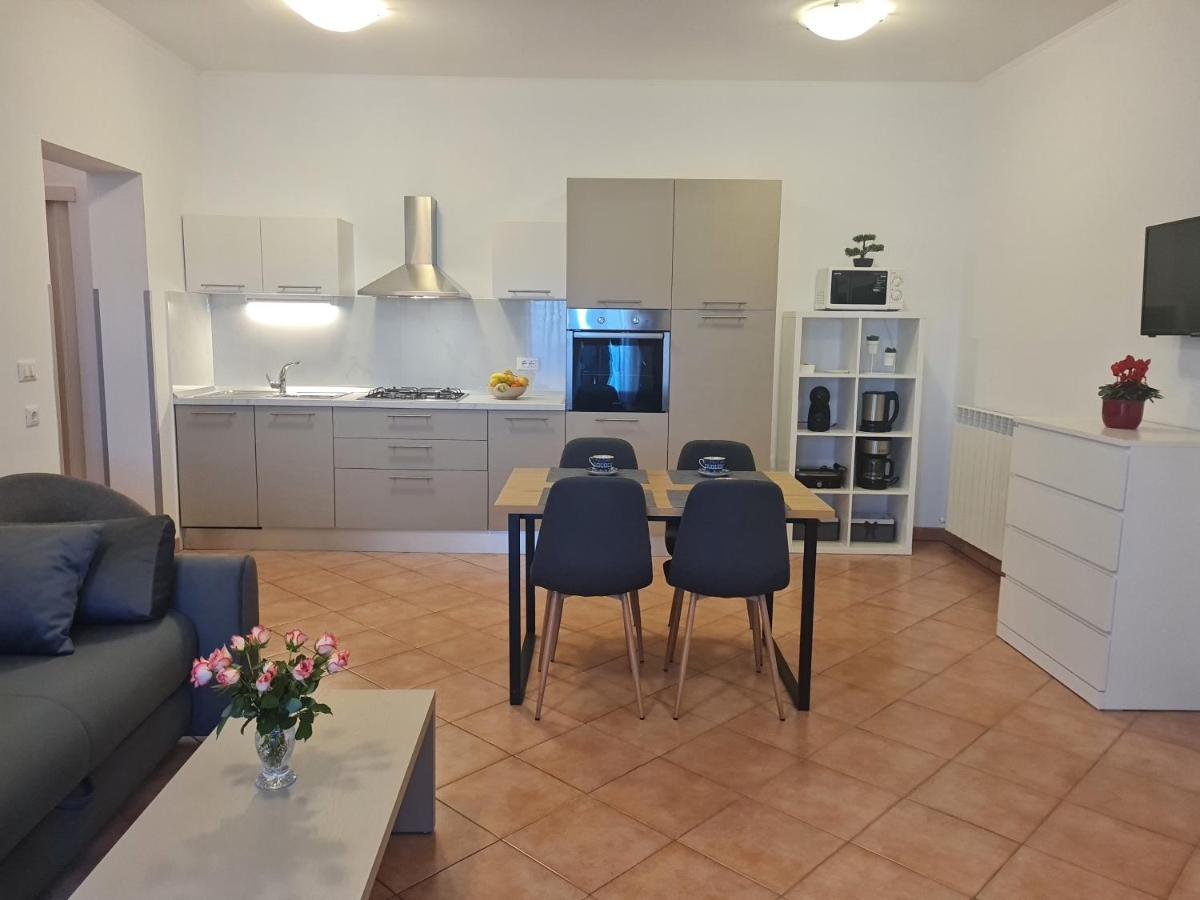 Apartments Terranova Ρόβινι Εξωτερικό φωτογραφία